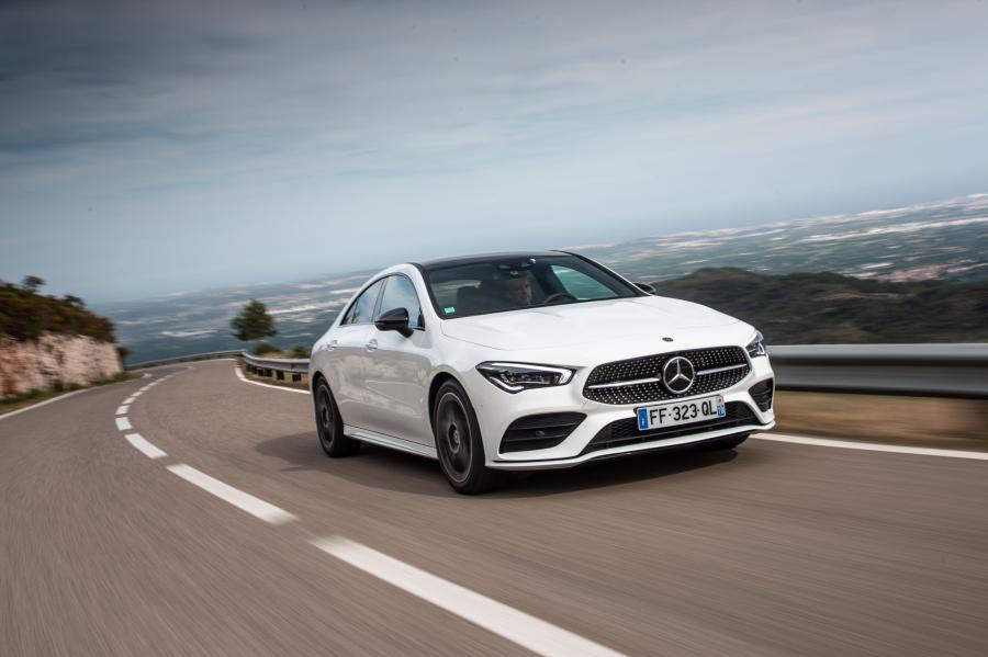  Mercedes-Benz CLA180 d AMG Line 2019 года  (WW) (фото 1 из 28)